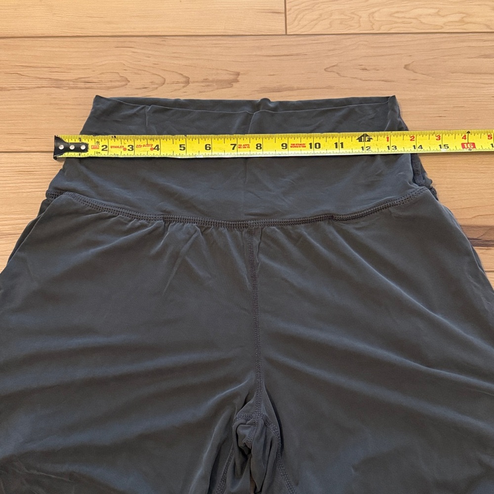 Prana Women's Lastaro High Waisted Ruched Cuff Outdoor Pants - washed black - Picture 7 of 9
